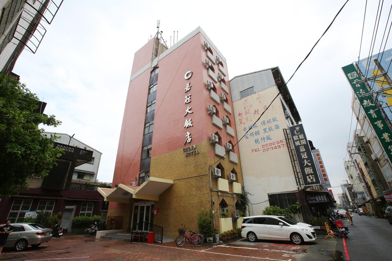 Chiayi Crown Hotel Exterior photo